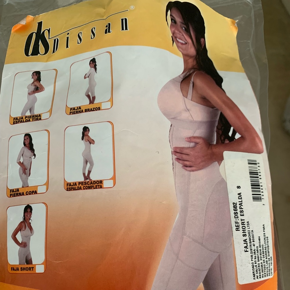 Brand new Compression Garment (Faja)